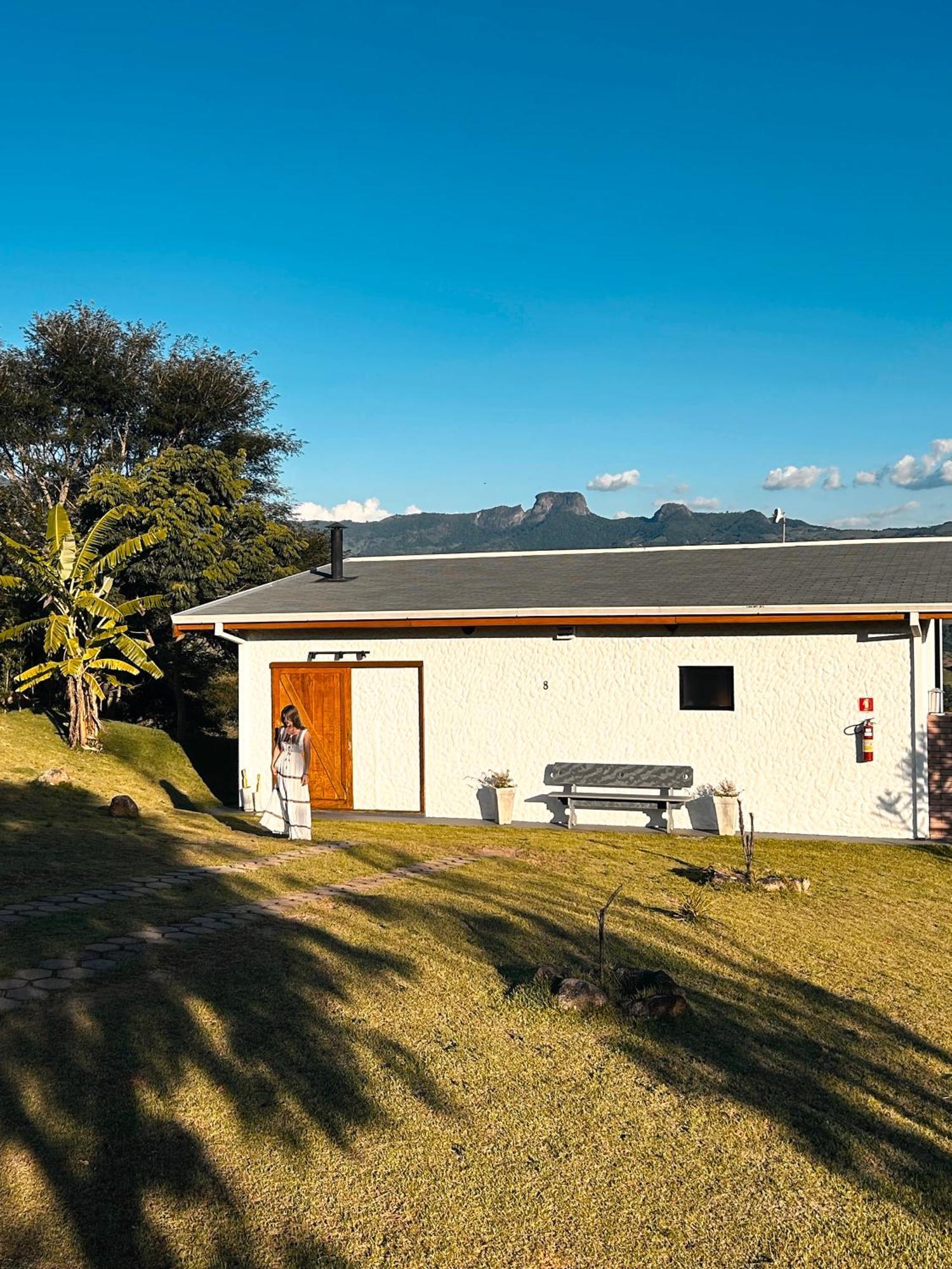 Pousada Viver a Pedra Gonçalves Exterior foto